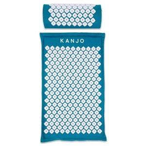 Kanjo memory foam acupuncture mat set, mat, pillow, bag teal/white mat 28" x 17"